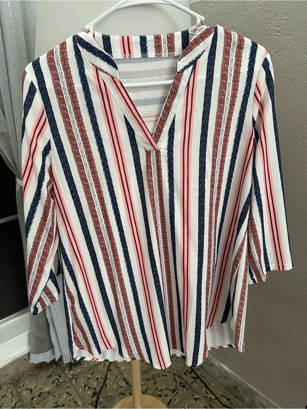 Striped V-Neck Three-Quarter Sleeve Top - White with Navy & Red Stripes